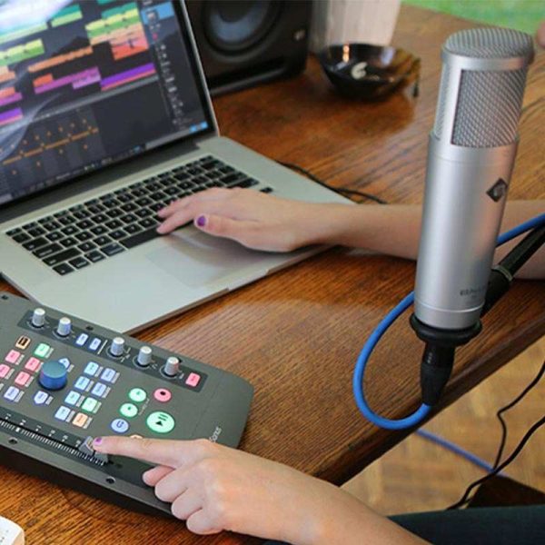 interfaz de audio de dos canales iostation24c