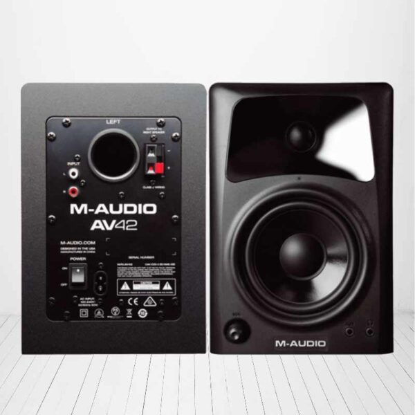 monitorstudioav42