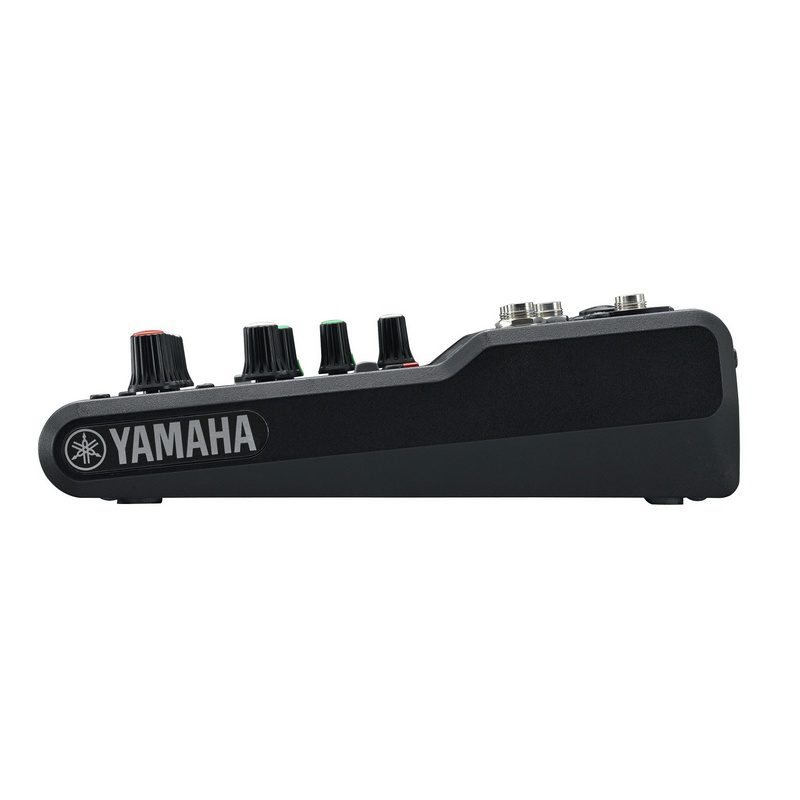 consola yamaha mg06