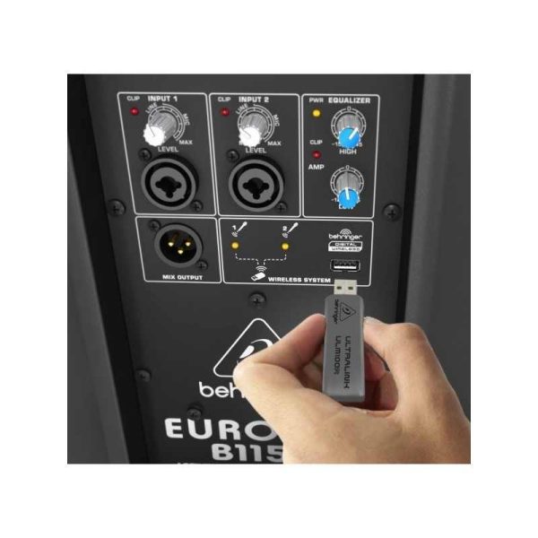 cabina activa behringer b112d