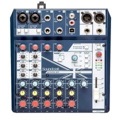 consola con interfaz soundcraft notepad 8fx